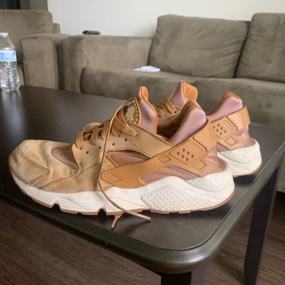 Nike Huraches